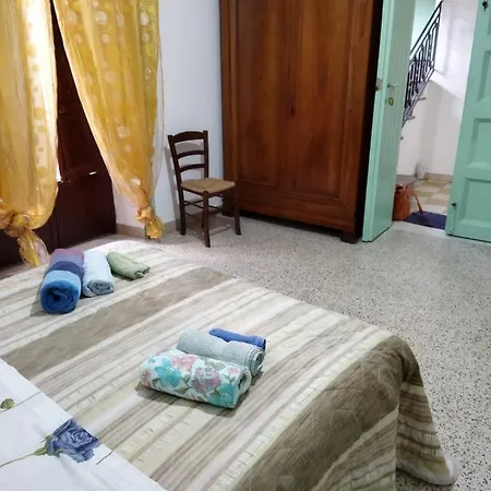 Il Vicolo Dei Tetti 3* Gangi